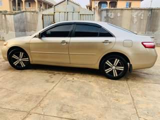 A picture of Used but not registered Toyota Camry 07 model Toks standard