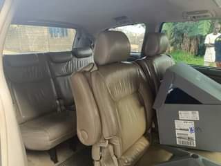 A picture of 2009 Toyota Sienna Neatly Used