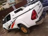 A picture of Hillix for sale on 256751331103 or what app is 256773314845