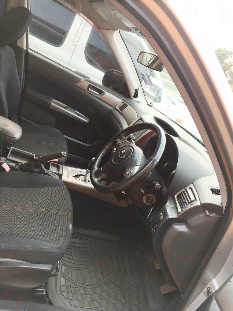 A picture of Subaru Forester 2010