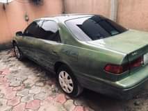 A picture of 2001 Toyota Camry Tiny light Buy and drive nothing to