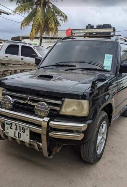 used mitsubishi pajero