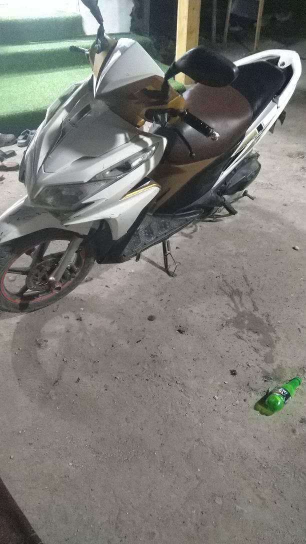 A picture of Honda click 1 9m 0658367949