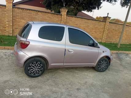 used toyota vits
