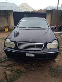 A picture of Superb Mercedes benz c320