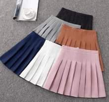 A picture of Classic trendy skirts 25k