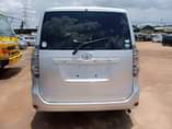 A picture of 2009 TOYOTA VOXCY 2009 4wd
