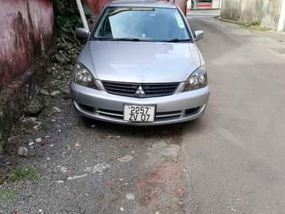 mitsubishi lancer