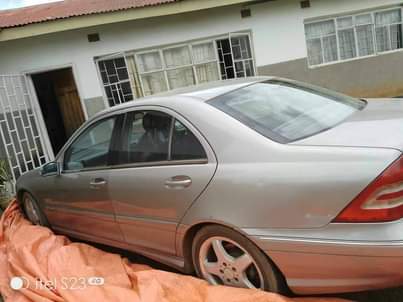 mercedes benz c200