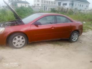 A picture of PAINTED V6 ENGINE 100 SOUND ENGINE AND GEAR AUTOMATIC GEAR