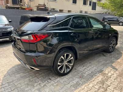 A picture of FOREIGN USED 2019 LEXUS RX350 DISTRESS SALE