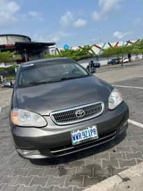 A picture of 2005 Toyota Corolla Buy nd drive Every thing is working