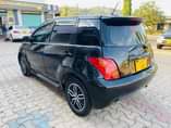 A picture of TOYOTA IST