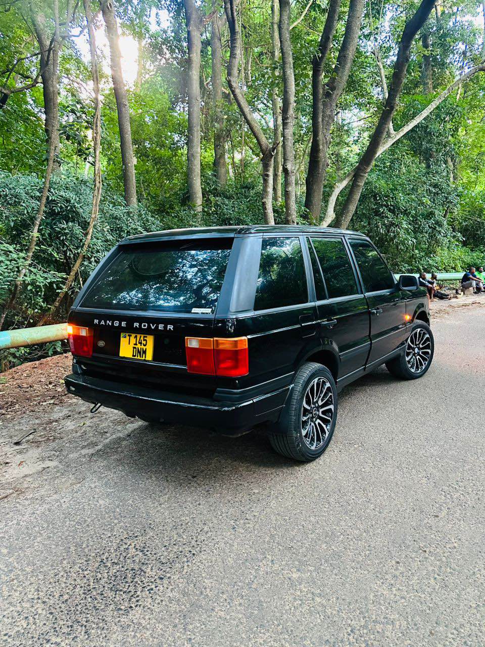 A picture of RangerRover0714058883