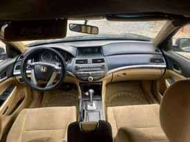 A picture of 2011 Honda Accord with slightly negotiatable price