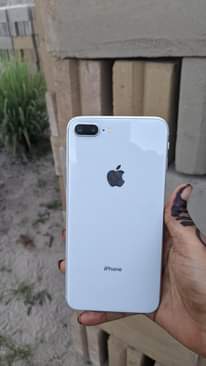A picture of For sale IPhone 8 Plus Gb 128
