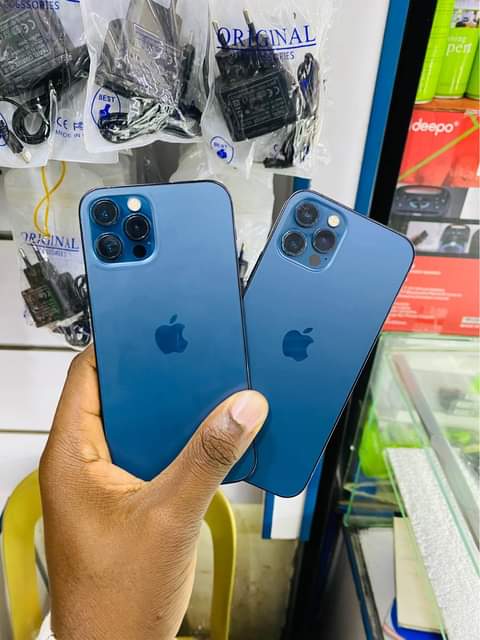 A picture of iPhone 12 Pro 128gb at 1 15m