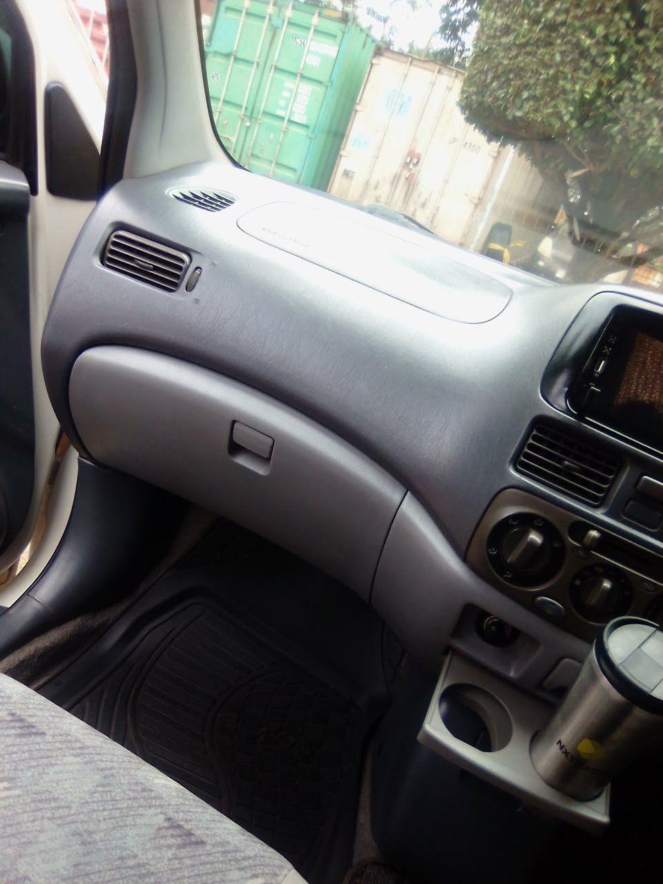 A picture of 1998 Toyota Raum st