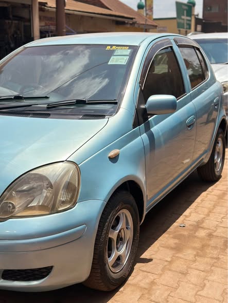 A picture of Vitz 1 3cc 11 5m