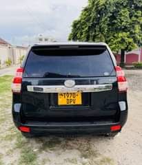 A picture of PRADO INAUZWA BEI ML 90 0712445511