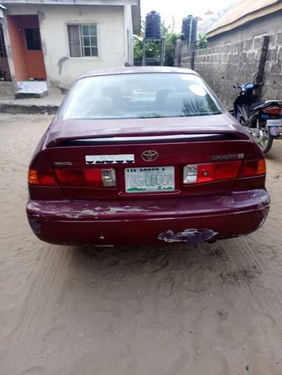A picture of First body Toyota Camry2002 drop light for a giveaway price
