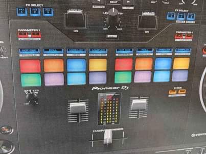 A picture of PIONEER DDJ REV5