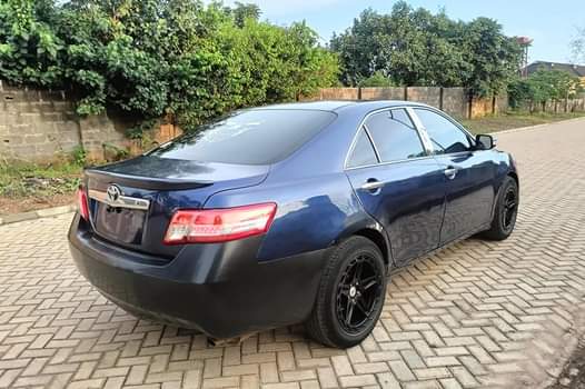 A picture of 2008 Toyota Camry first body Available for sale in ljebu