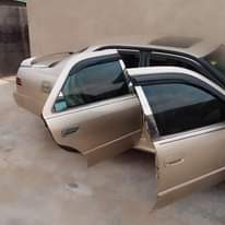 A picture of NO INTERVIEW PLS READ DESCRIPTION PLS 2002 TOYOTA CARMY PENCIL