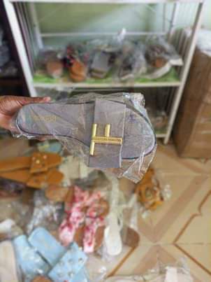 A picture of Women Flats in Wholesale