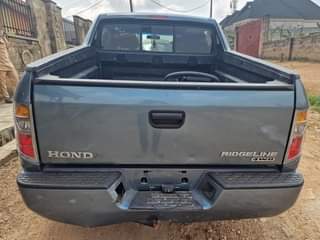A picture of Honda Ridgeline 4WD