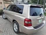A picture of 2006 REGISTERED TOYOTA HIGHLAND LIMITED EDITION TOKS STANDARD AVAILABLE