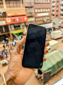 A picture of iPhone 12pro 1 75m 0752247673