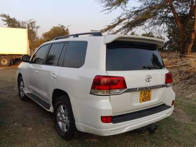 toyota land cruiser