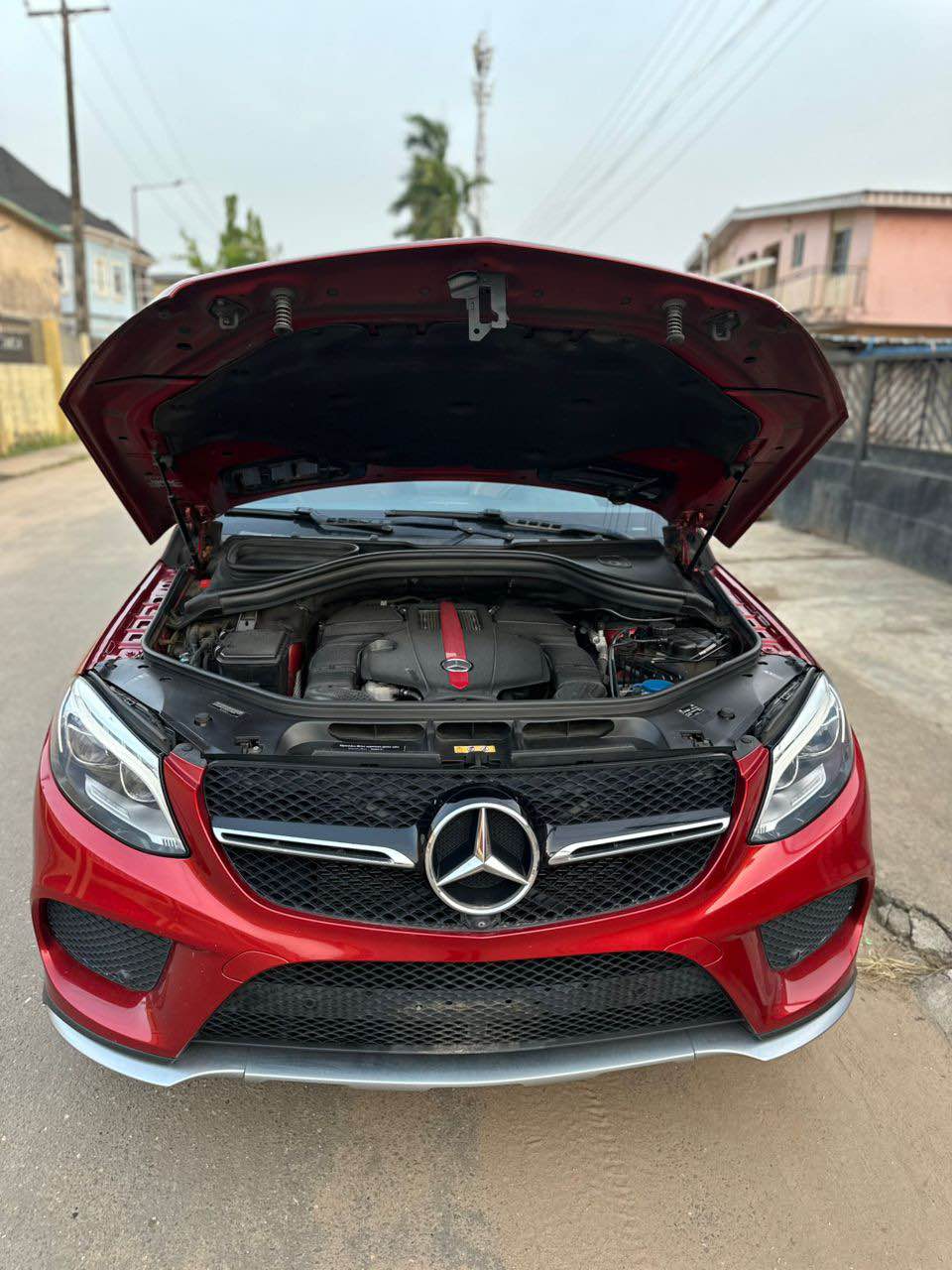 A picture of 2017 Mercedes Benz GLE450