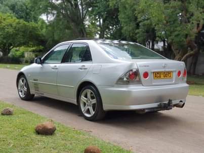 classifieds/cars lexus