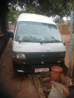 used toyota hiace