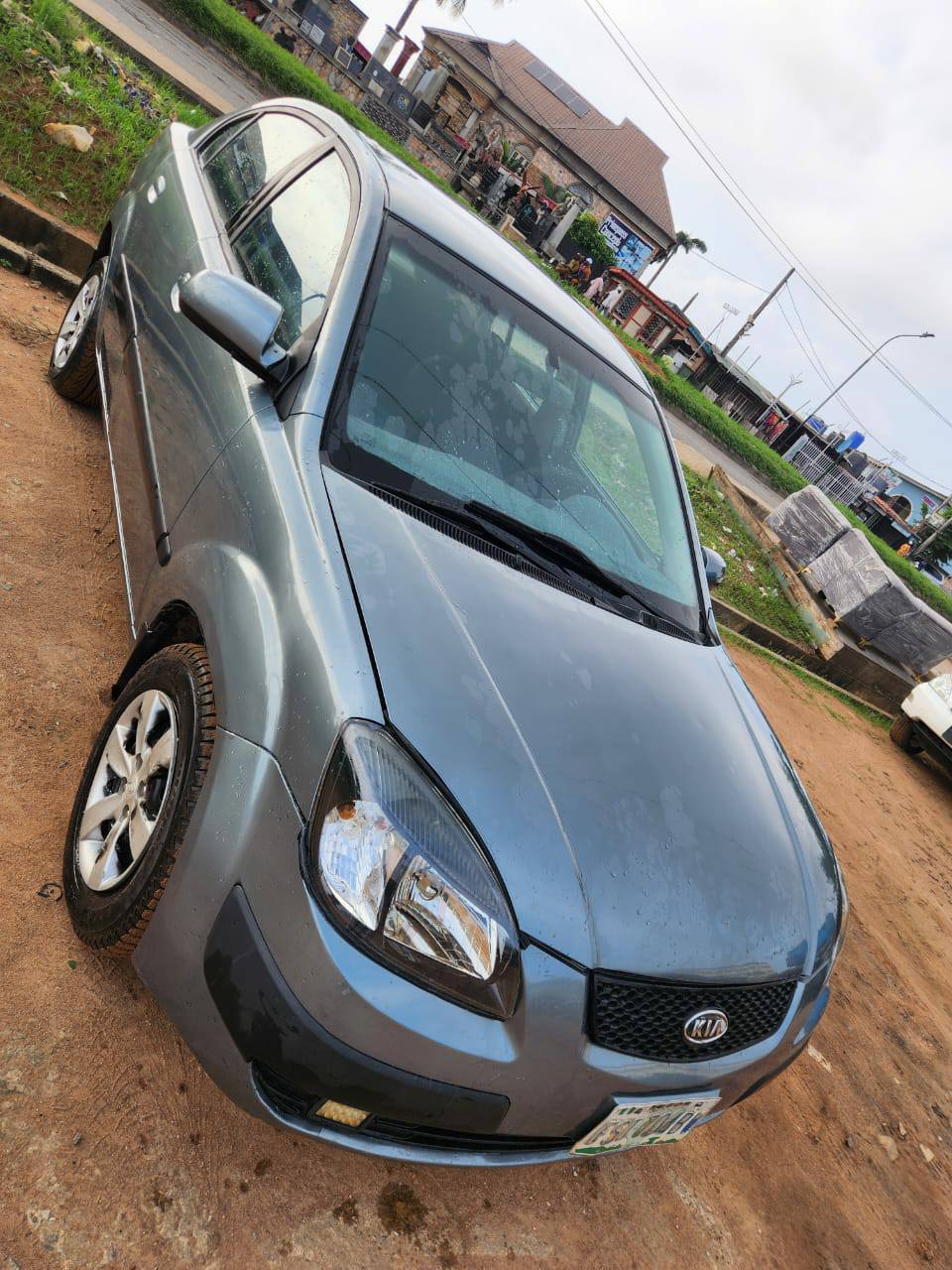 A picture of Kia Rio manual transmission