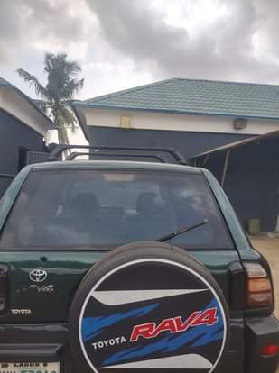 A picture of Toyota Rav 4