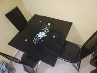 A picture of Dinning table set