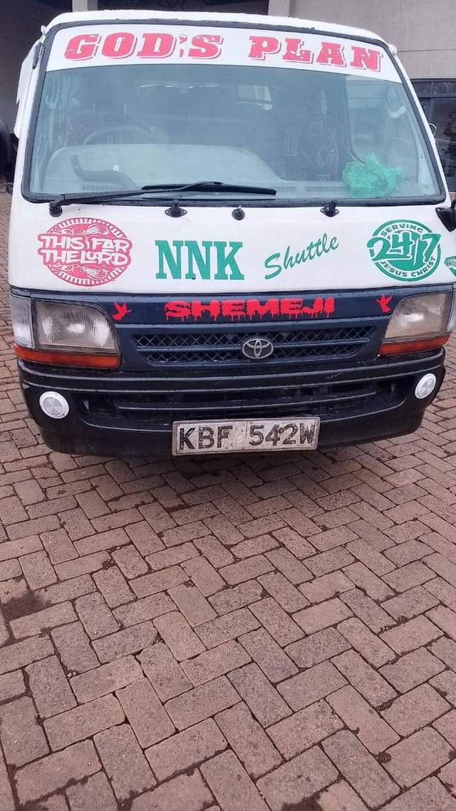 CLEAN N.