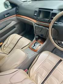 A picture of TOYOTA MARK GRAND