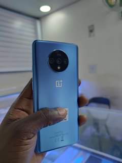 A picture of ONEPLUS 7T