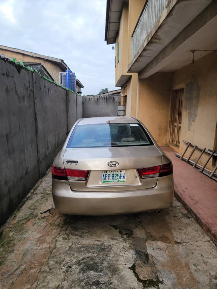 A picture of Hyundai sonata 2007 Engine Gear and Ac working perfectly 2.5M