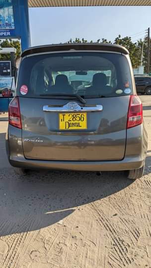 toyota ractis