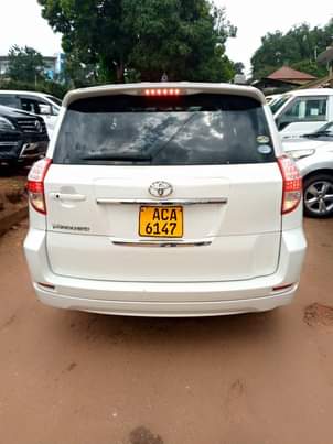 A picture of TOYOTA VANGUARD 2009 MODEL