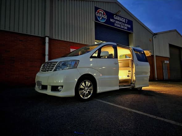 toyota alphard