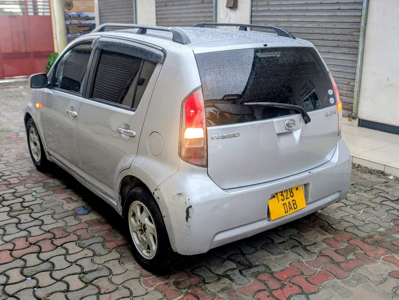 A picture of Car