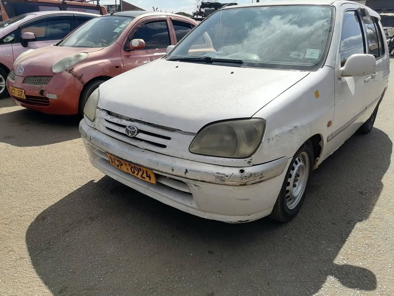 cars under 2000