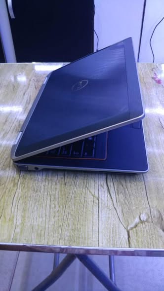 A picture of Dell i7 with 8gb Ram and 500gb HDD
