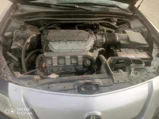 A picture of BUY AND DRIVE 4M SLIGHTLY NEGOTIABLE 100K COMMISSION FLAT 07063636137